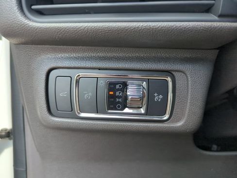 Used 2020 Lincoln Corsair FWD image 41
