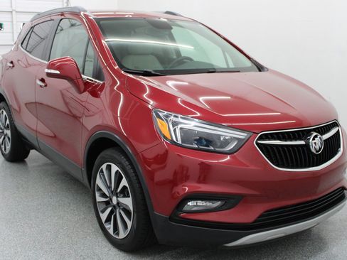 Used 2019 Buick Encore Essence FWD image 4