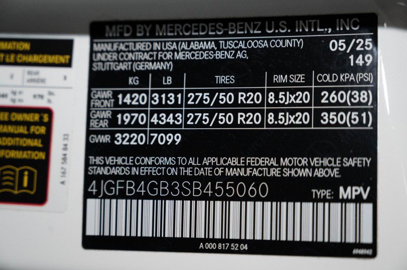 Certified 2025 Mercedes-Benz GLE 450e 4MATIC image 37