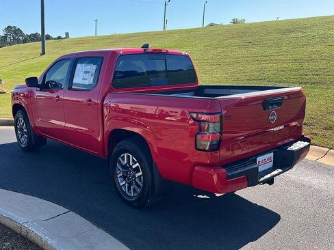 New 2026 Nissan Frontier SV w/ SV Convenience Package RWD image 4