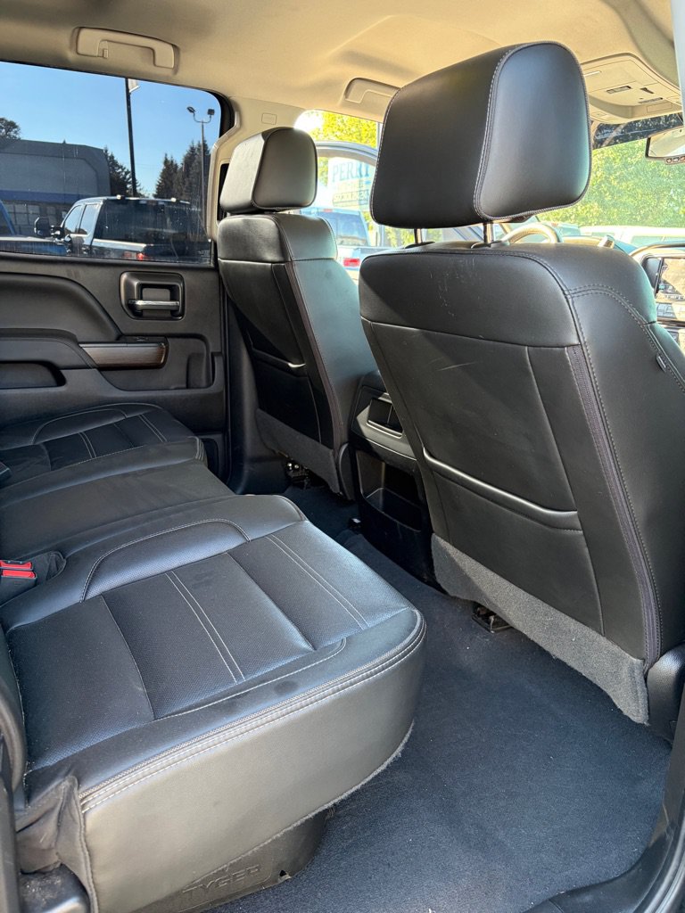 Used 2019 GMC Sierra 3500 Denali w/ Duramax Plus Package AWD/4WD image 21