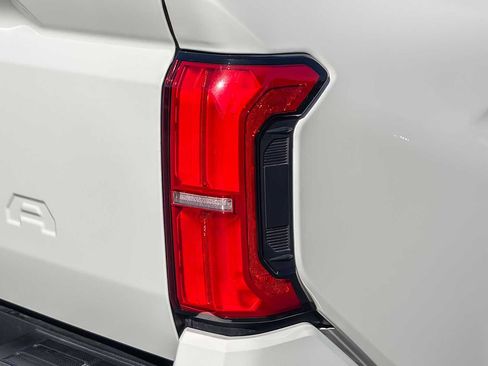 Used 2024 Toyota Tacoma SR5 image 8