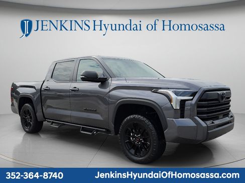Used 2025 Toyota Tundra SR5 w/ SR5 Premium Package RWD image 1