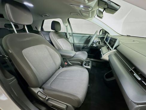 Used 2024 Hyundai Ioniq 5 SE RWD image 30