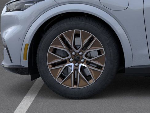 New 2025 Ford Mustang Mach-E Premium image 19