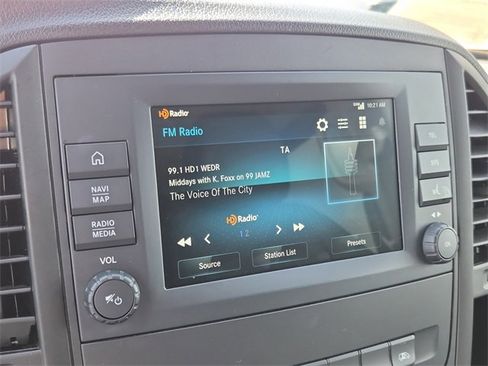 Used 2023 Mercedes-Benz Metris Passenger image 14