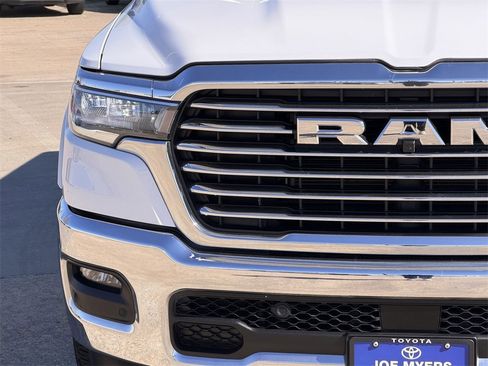 Used 2025 RAM 1500 Laramie image 5