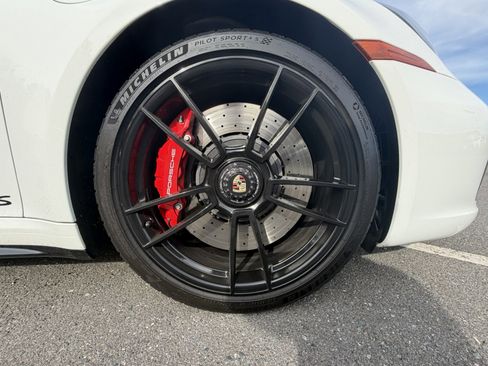 Used 2022 Porsche 911 Targa 4 GTS image 17