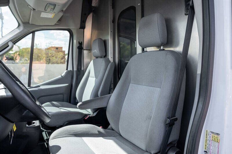 Used 2015 Ford Transit 350 148 High Roof RWD image 10