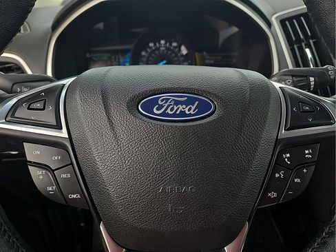 Used 2020 Ford Edge SEL w/ Convenience Package FWD image 20