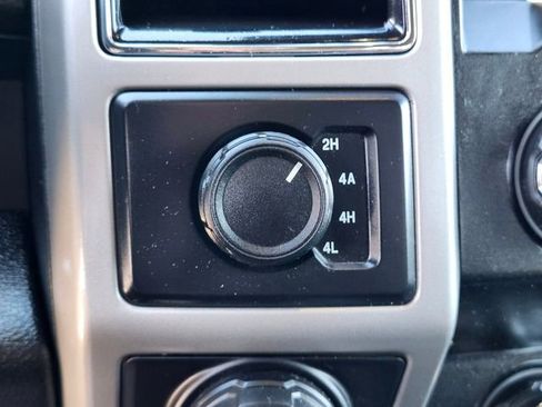 Used 2020 Ford F150 Lariat image 26