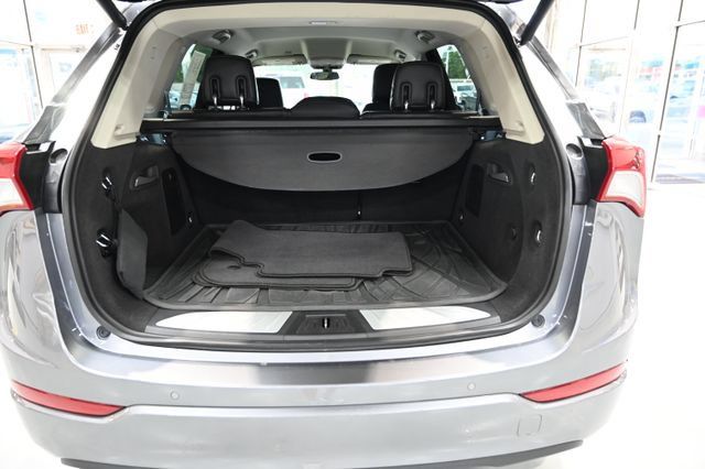 Used 2020 Buick Envision Essence AWD/4WD image 28