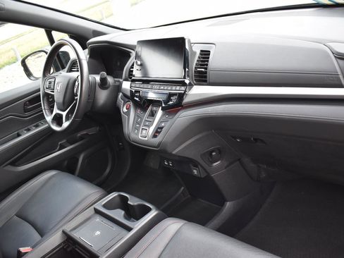 Used 2025 Honda Odyssey Sport-L image 13