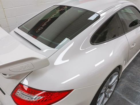 Used 2010 Porsche 911 GT3 RWD image 31