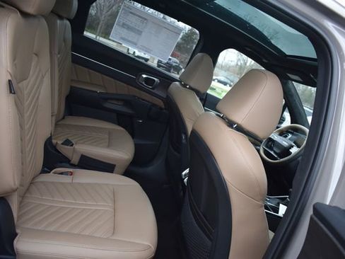 New 2026 Kia Sorento SX Prestige AWD/4WD image 17
