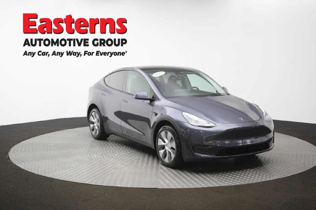 Used 2023 Tesla Model Y Long Range AWD/4WD image 45