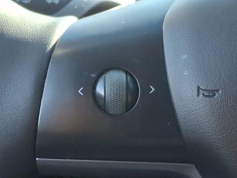 Used 2018 Tesla Model 3 Long Range image 22