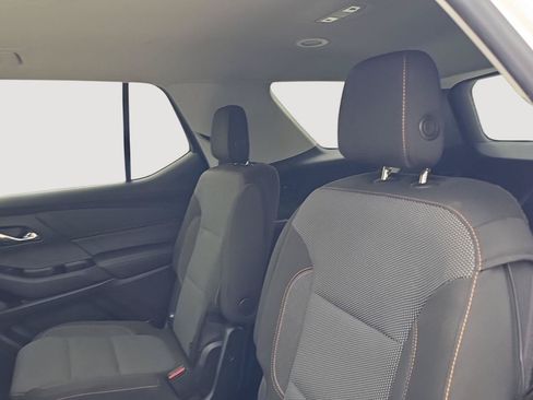 Used 2018 Chevrolet Traverse LT FWD image 10