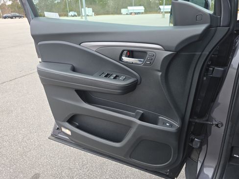 Used 2022 Honda Ridgeline RTL-E image 26