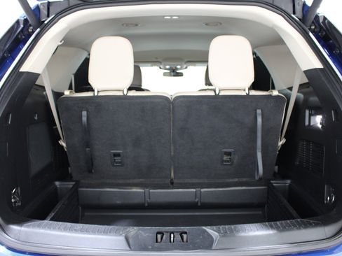 Used 2021 Ford Explorer Limited AWD/4WD image 24