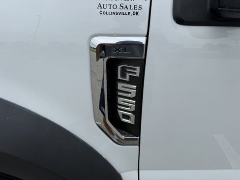 Used 2019 Ford F550 4x4 Crew Cab Super Duty image 18