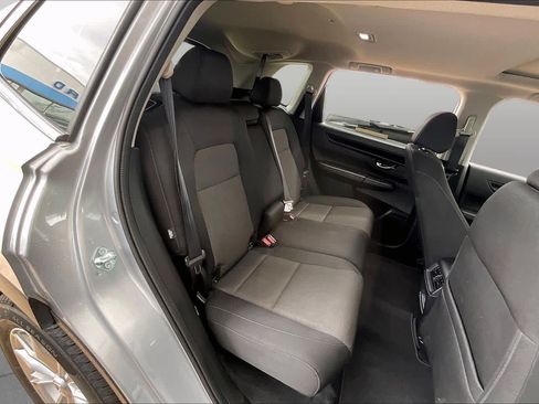 Used 2025 Honda CR-V EX image 19