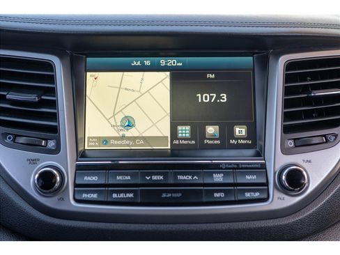 Used 2016 Hyundai Tucson Limited w/ Option Group 03 FWD image 11