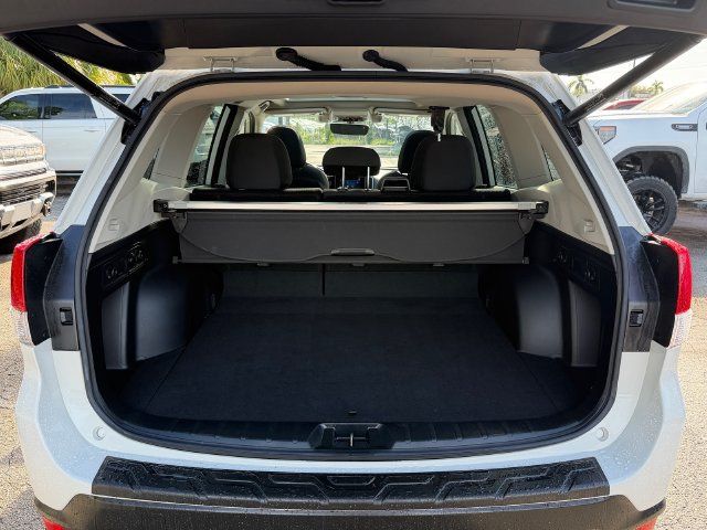 Used 2020 Subaru Forester Premium AWD/4WD image 15