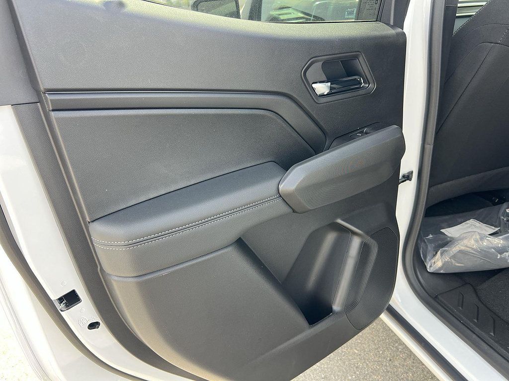 New 2026 GMC Canyon Elevation RWD image 24