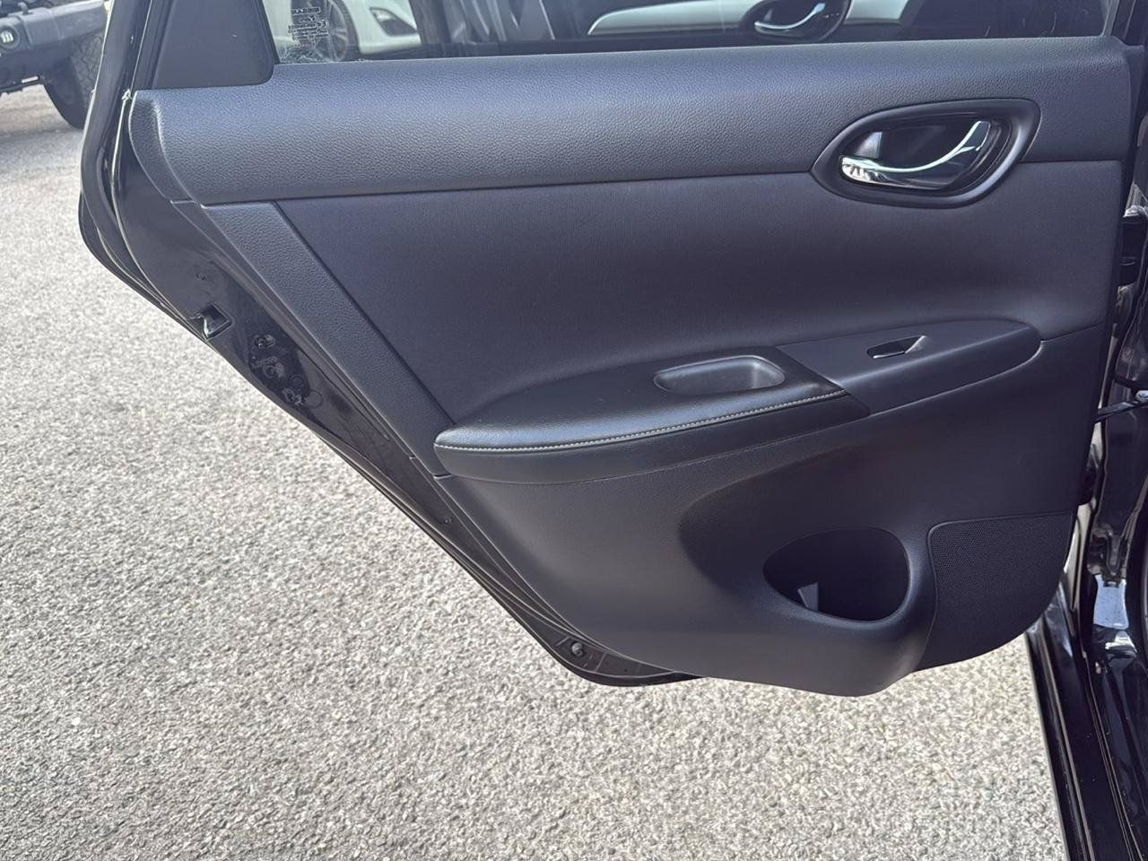 Used 2016 Nissan Sentra S FWD image 14