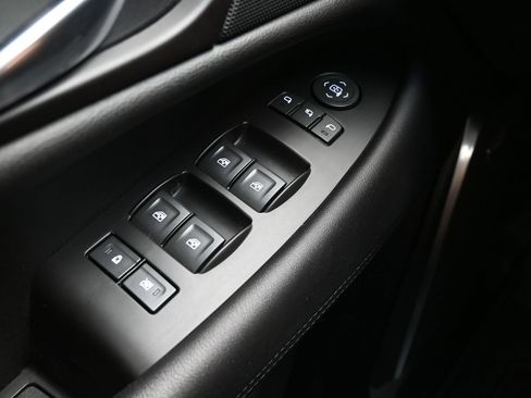 Used 2020 Cadillac Escalade Premium Luxury AWD/4WD image 25