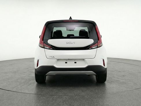 Used 2025 Kia Soul LX w/ LX Technology Package image 7