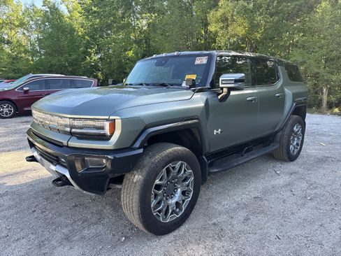 Used 2024 GMC Hummer EV 3X w/ LPO, Illumination Package AWD/4WD image 1