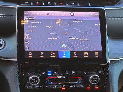 Certified 2022 Jeep Grand Cherokee L Overland image 20