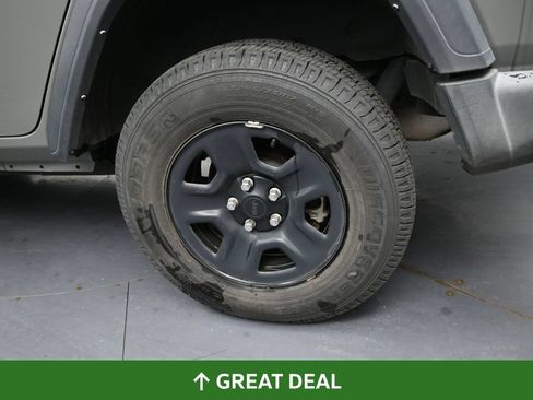 Used 2023 Jeep Wrangler Unlimited Sport AWD/4WD image 16