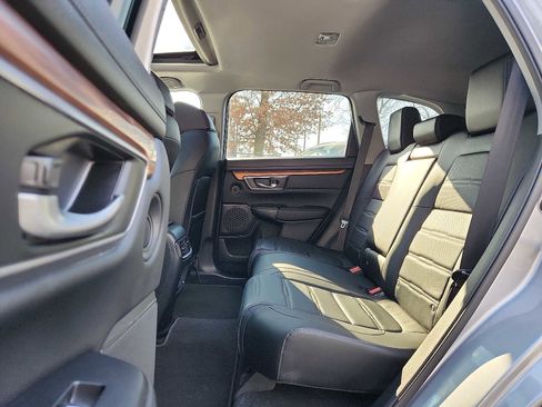 Used 2020 Honda CR-V Touring image 16