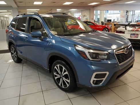 Used 2021 Subaru Forester Limited image 13