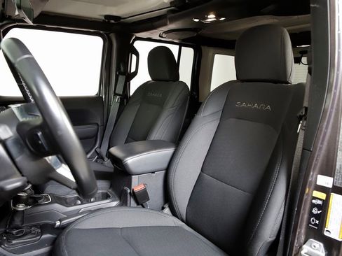 Used 2021 Jeep Wrangler Unlimited Sahara image 20