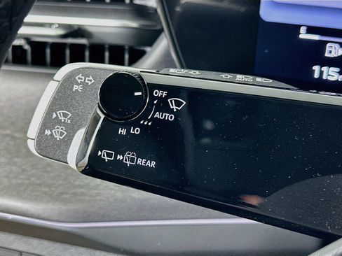 New 2026 Audi Q3 quattro 2.0T AWD/4WD image 21