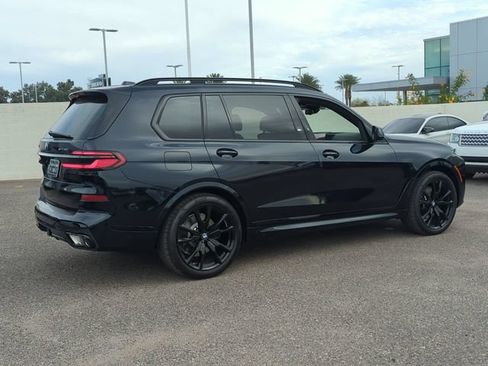 Used 2026 BMW X7 xDrive40i w/ M Sport Package AWD/4WD image 6