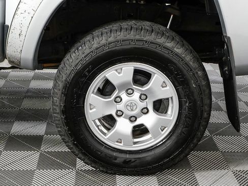 Used 2008 Toyota Tacoma PreRunner image 30