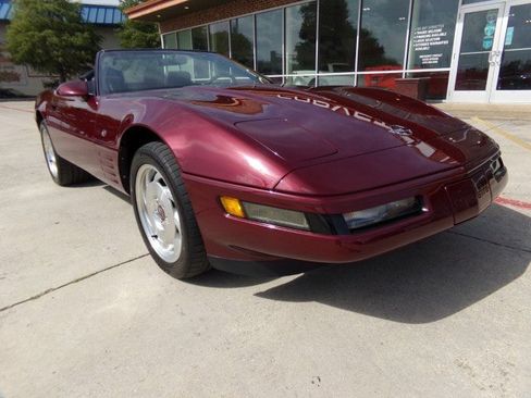 Used 1993 Chevrolet Corvette Convertible RWD image 5