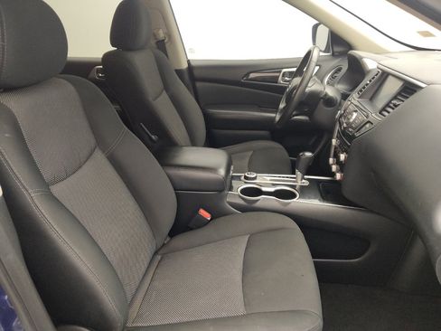 Used 2020 Nissan Pathfinder SV AWD/4WD image 21