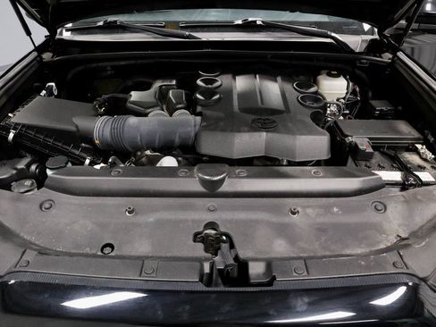 Used 2023 Toyota 4Runner Limited image 17