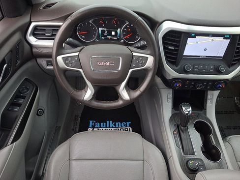 Used 2017 GMC Acadia SLT image 11