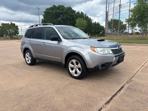 Used 2010 Subaru Forester 2.5XT Limited AWD/4WD image 29