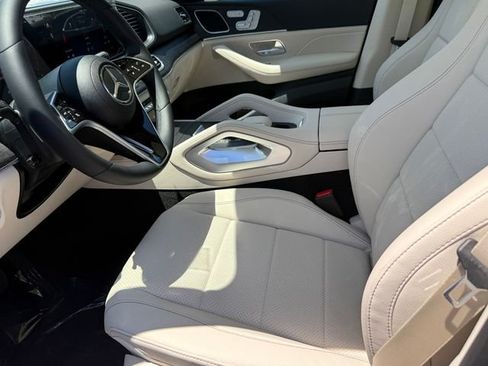 New 2026 Mercedes-Benz GLE 450 4MATIC image 11