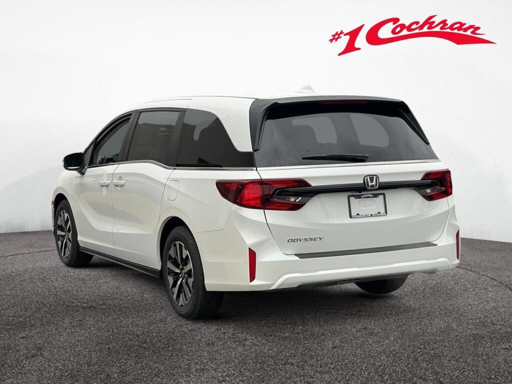New 2026 Honda Odyssey EX-L image 4