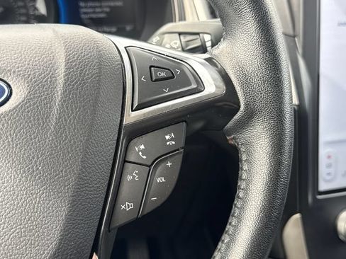 Used 2024 Ford Edge SEL AWD/4WD image 30