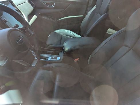 Used 2023 Subaru Ascent Limited AWD/4WD image 5